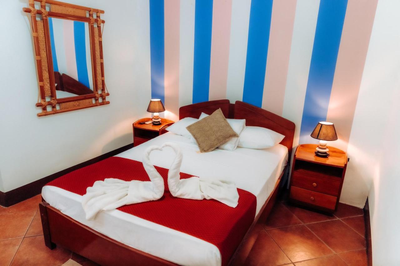 El Cauchero Hotel איקיטוס מראה חיצוני תמונה