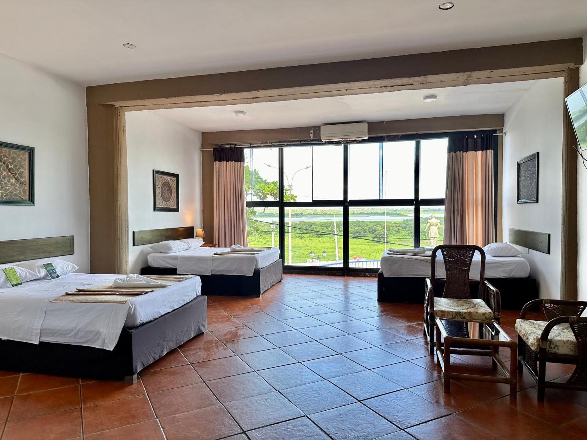 El Cauchero Hotel איקיטוס מראה חיצוני תמונה