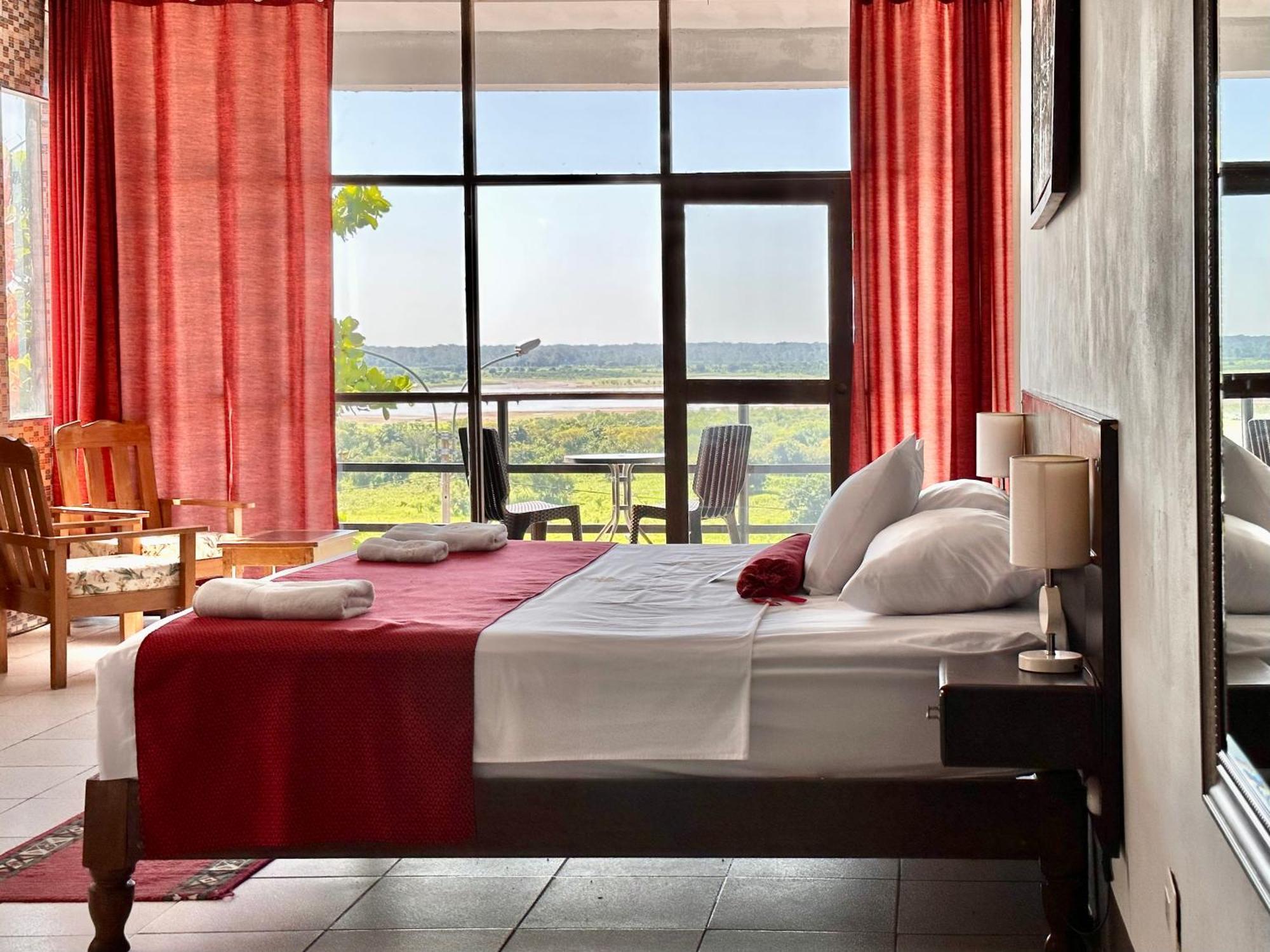 El Cauchero Hotel איקיטוס מראה חיצוני תמונה