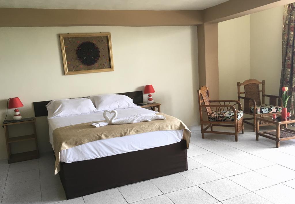 El Cauchero Hotel איקיטוס מראה חיצוני תמונה