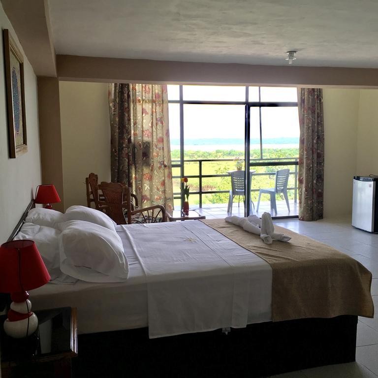 El Cauchero Hotel איקיטוס מראה חיצוני תמונה
