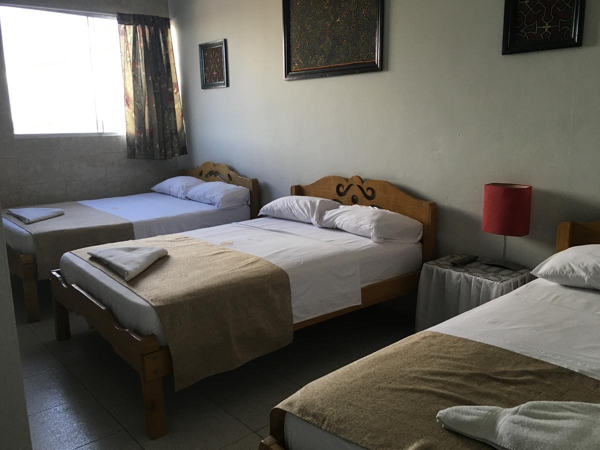 El Cauchero Hotel איקיטוס מראה חיצוני תמונה